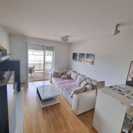Traumapartment Neben Universitaet Und Lakeside In Klagenfurt Am Woerthersee ! Екстериор снимка