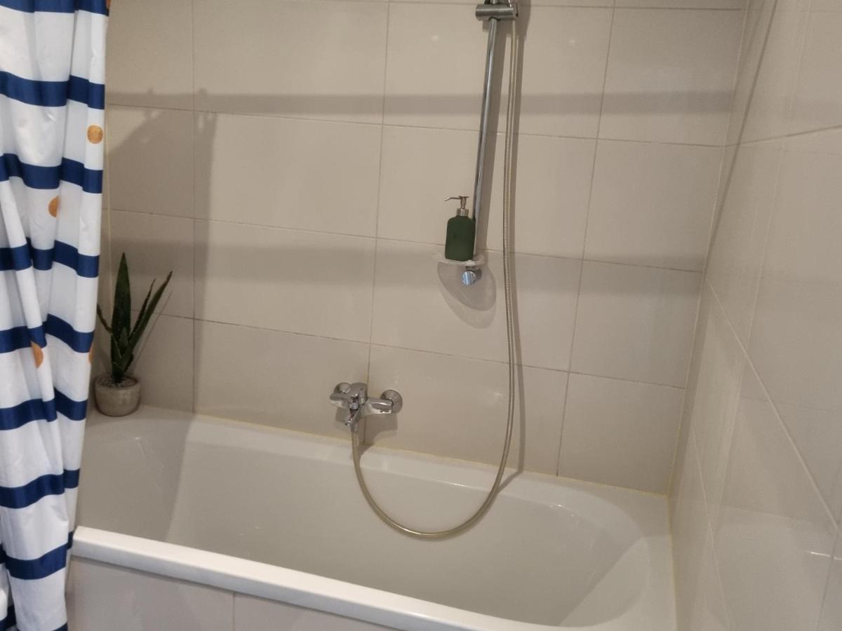 Traumapartment Neben Universitaet Und Lakeside In Klagenfurt Am Woerthersee ! Екстериор снимка